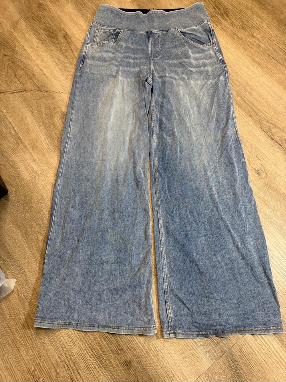 Halara Pull On Wide Leg Jeans Women’s L Regular Light Blue 180